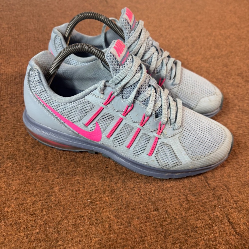 Nike Air Max Dynasty Women Grey Pink Running Shoes Size 9.5 816748-401 Sneakers